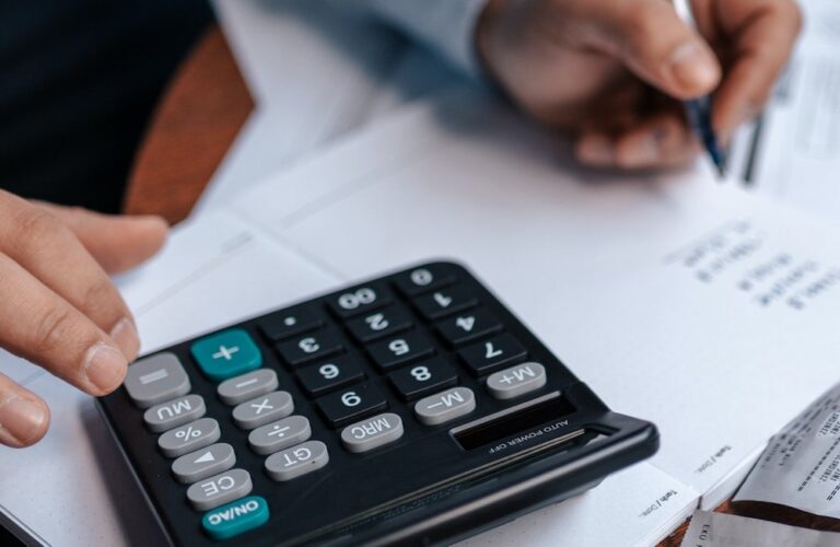 dealership accounting